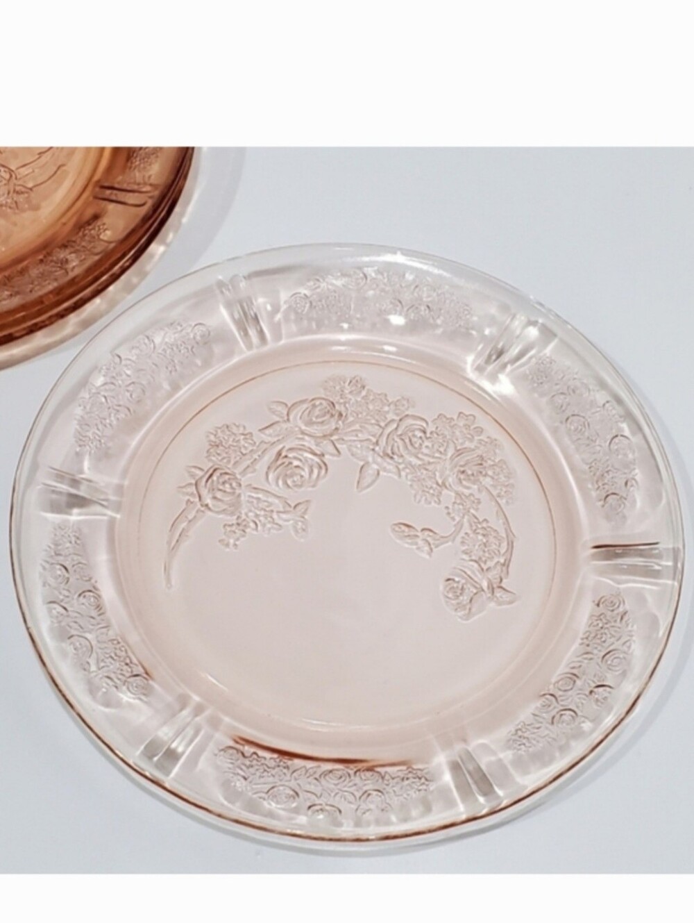 1930s (4) Sharon Pink Depression Glass 9" Roses Plates by Federal Glass (Set 1) - Picture 2 of 12